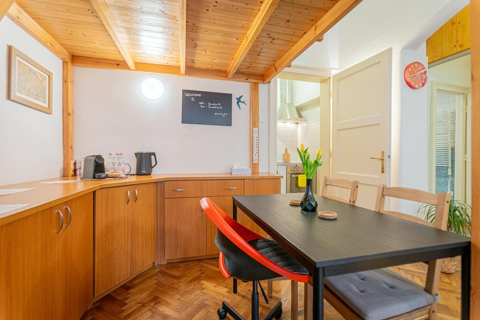 Dorotea - Cosy Home In The Heart Of Budapest Exterior foto